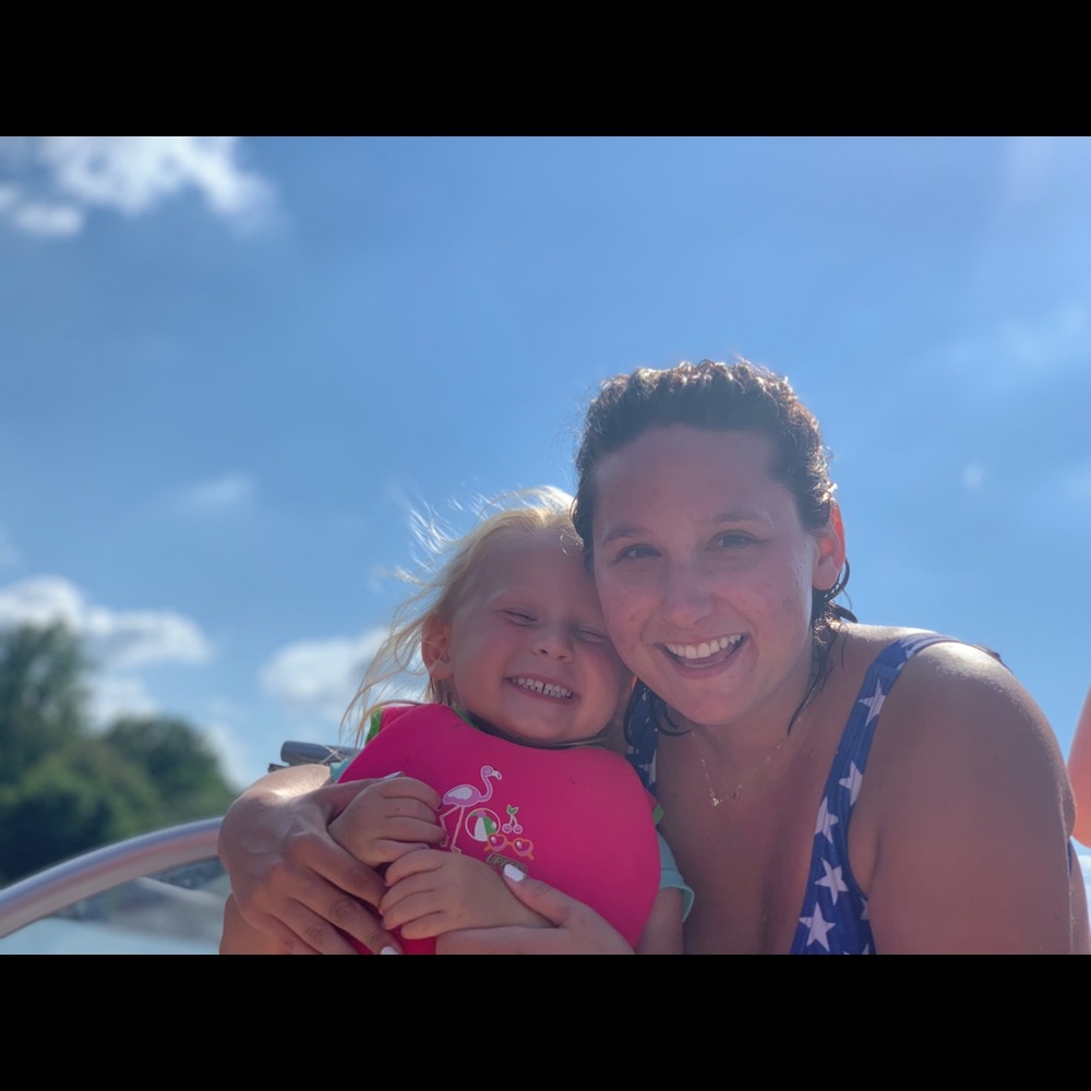 Meet your Posher, Victoria